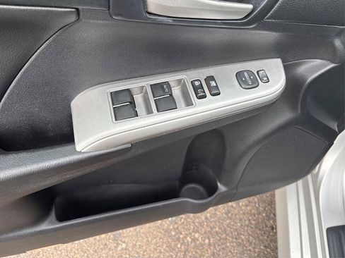 Used 2014 Toyota Camry SE FWD image 36