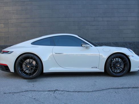 Used 2022 Porsche 911 Carrera S image 8