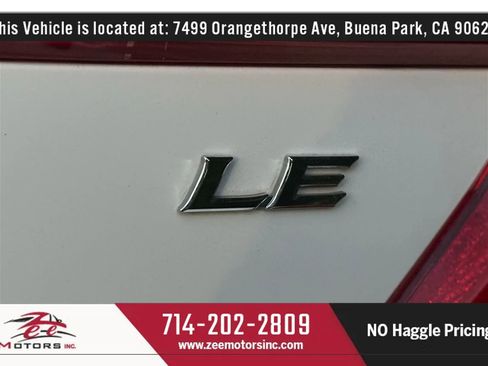 Used 2014 Toyota Camry LE image 41