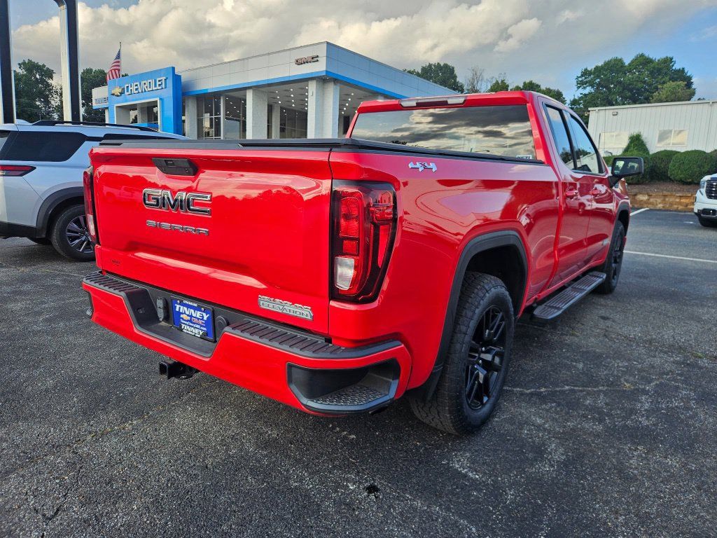 Used 2020 GMC Sierra 1500 Elevation w/ Elevation Value Package AWD/4WD image 7