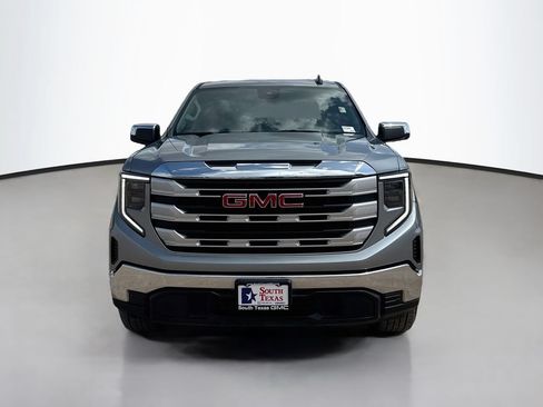 Used 2026 GMC Sierra 1500 SLE w/ Preferred Package RWD image 2