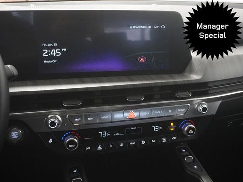 Used 2024 Kia Telluride EX image 15