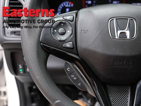 Used 2022 Honda HR-V EX image 15