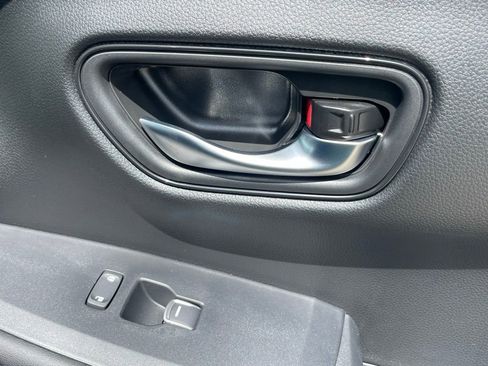 New 2026 Honda HR-V EX-L image 13