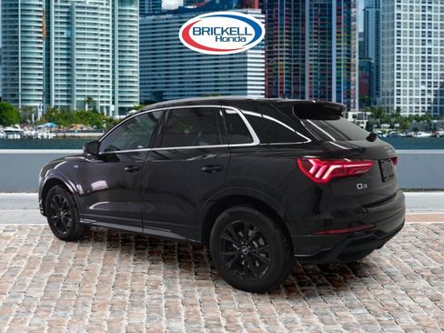 Used 2023 Audi Q3 2.0T Premium w/ Convenience Package image 11