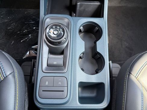 New 2025 Ford Maverick Lobo image 32