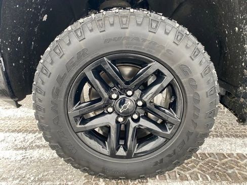 Certified 2022 Chevrolet Silverado 1500 Custom Trail Boss image 21