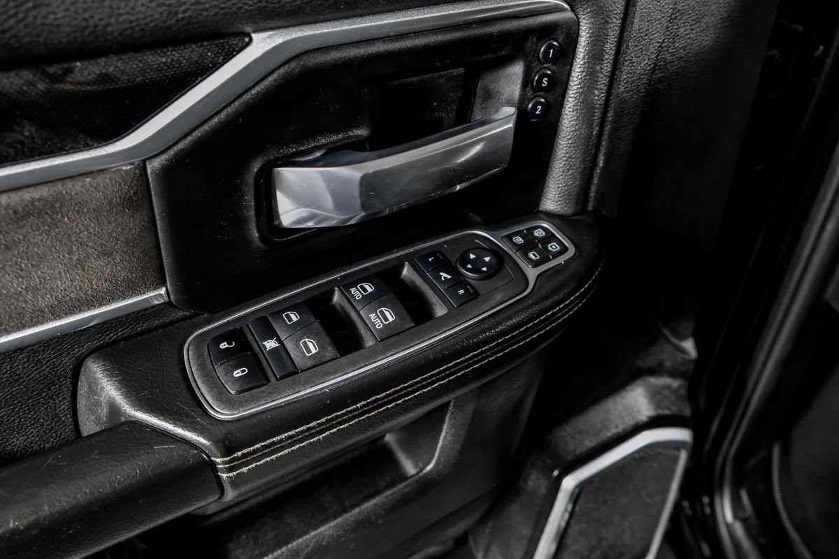 Used 2023 RAM 2500 Laramie AWD/4WD image 35
