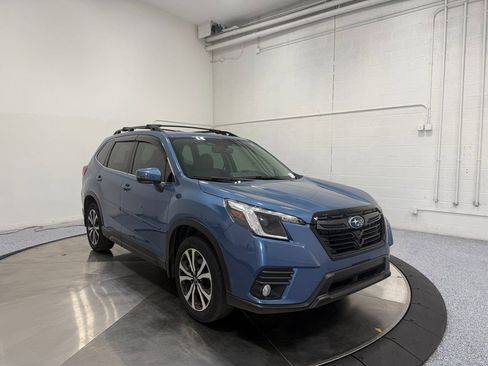 Used 2022 Subaru Forester Limited image 1