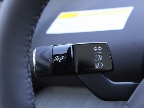 New 2026 Volvo EX30 Cross Country Ultra image 16