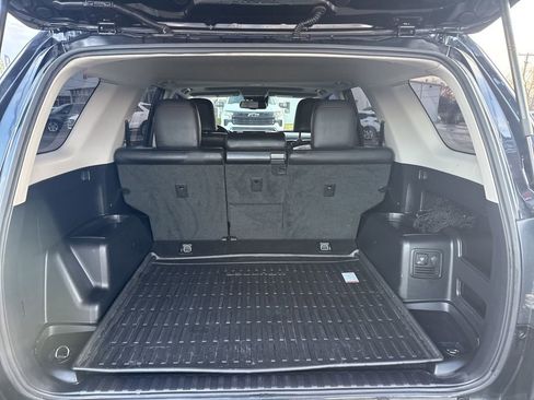 Used 2023 Toyota 4Runner TRD Off-Road Premium w/ Off Road Premium Plus Package image 57