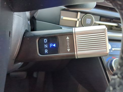 Certified 2025 Hyundai Santa Fe XRT image 29