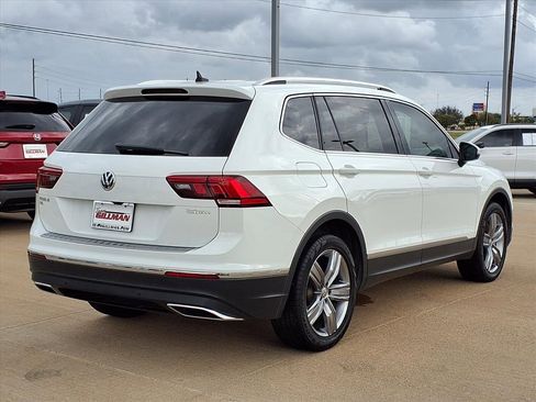 Used 2021 Volkswagen Tiguan SEL image 28