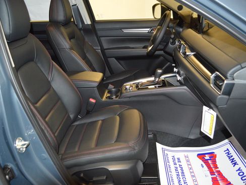 New 2025 MAZDA CX-5 Carbon Edition image 10