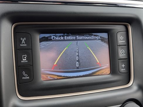Used 2014 Jeep Grand Cherokee Limited w/ Trailer Tow Group IV AWD/4WD image 33