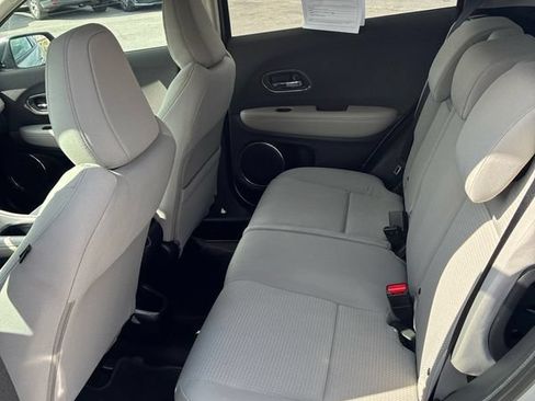 Used 2019 Honda HR-V EX image 22