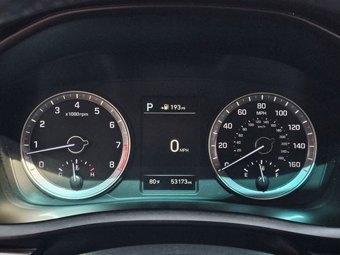 Used 2019 Hyundai Sonata Limited FWD image 11
