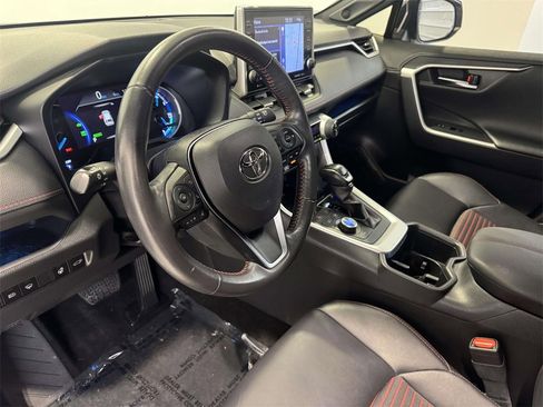 Used 2022 Toyota RAV4 XSE w/ Weather Package image 15