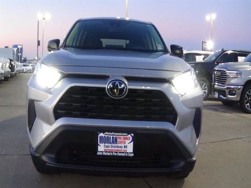 Used 2025 Toyota RAV4 LE image 3