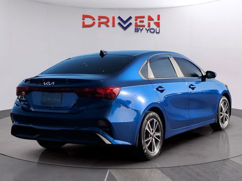 Used 2022 Kia Forte LXS image 5