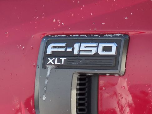 Certified 2022 Ford F150 XLT w/ Equipment Group 302A High image 13