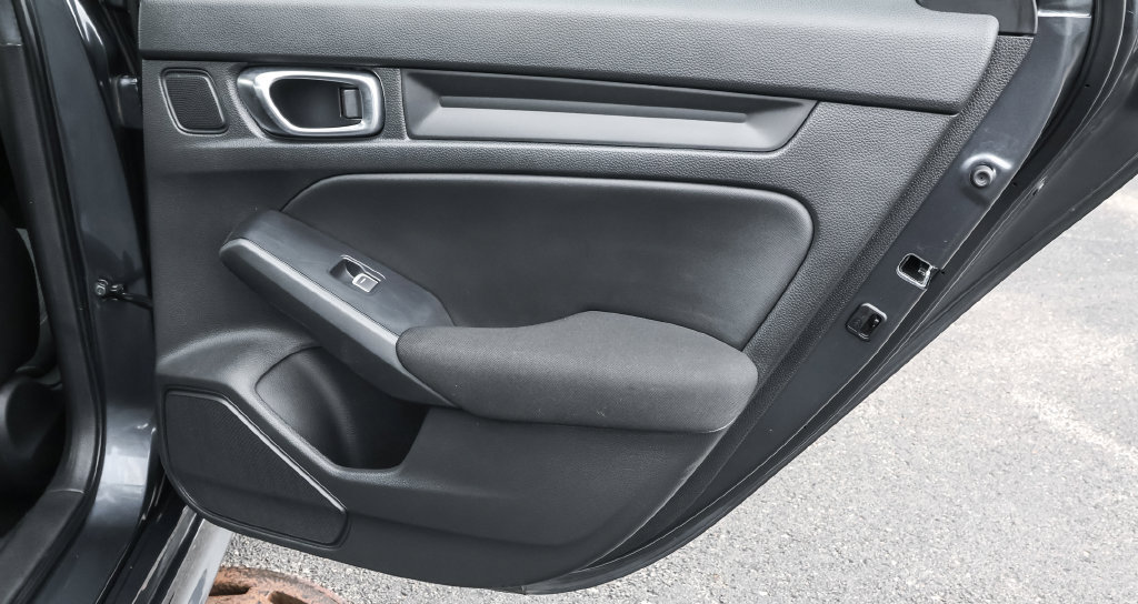 Used 2025 Honda Civic LX image 28