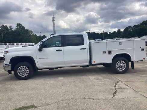 New 2026 Chevrolet Silverado 2500 W/T w/ WT Convenience Package AWD/4WD image 1