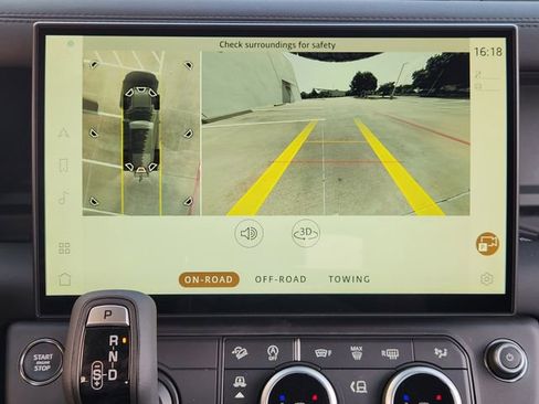 New 2026 Land Rover Defender 110 X-Dynamic SE AWD/4WD image 13