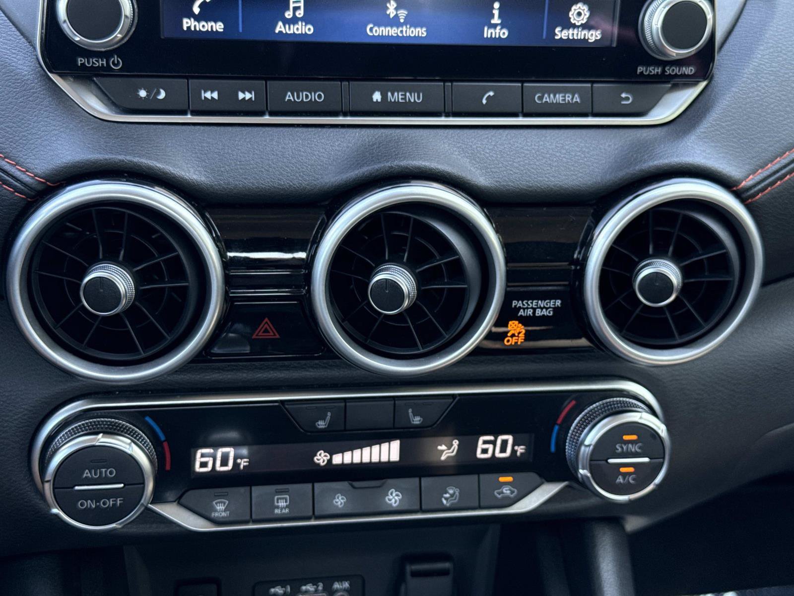 Used 2025 Nissan Sentra SR FWD image 11