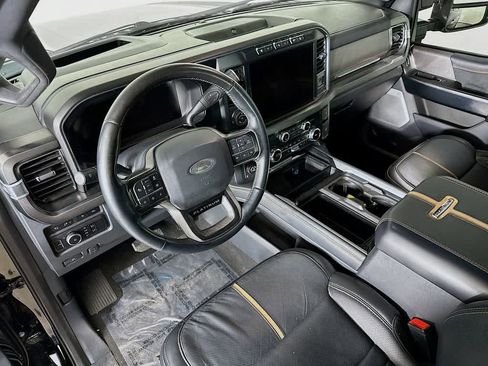Certified 2023 Ford F250 Platinum w/ Tremor Off-Road Package AWD/4WD image 2