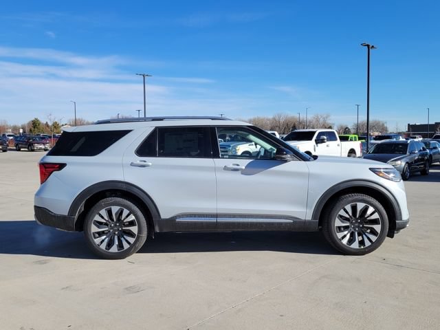 New 2026 Ford Explorer Platinum w/ LUX Leather Package AWD/4WD image 2