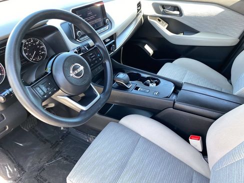 Certified 2023 Nissan Rogue SV FWD image 29