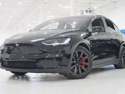 Used 2023 Tesla Model X Plaid image 5