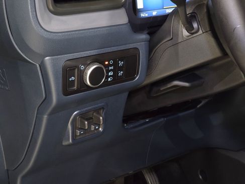 New 2025 Ford Maverick Lariat w/ Black Appearance Package image 17