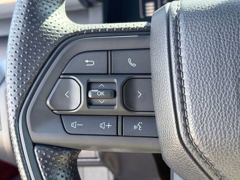 Used 2026 Toyota Tacoma SR5 RWD image 10