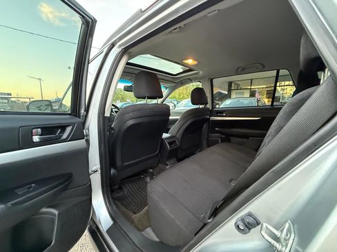 Used 2012 Subaru Outback 2.5i Premium image 12