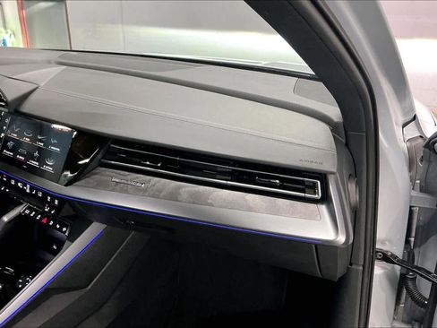 Used 2025 Audi A3 2.0T Premium w/ Convenience Package image 19