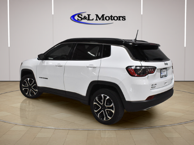 Certified 2023 Jeep Compass Limited AWD/4WD image 4