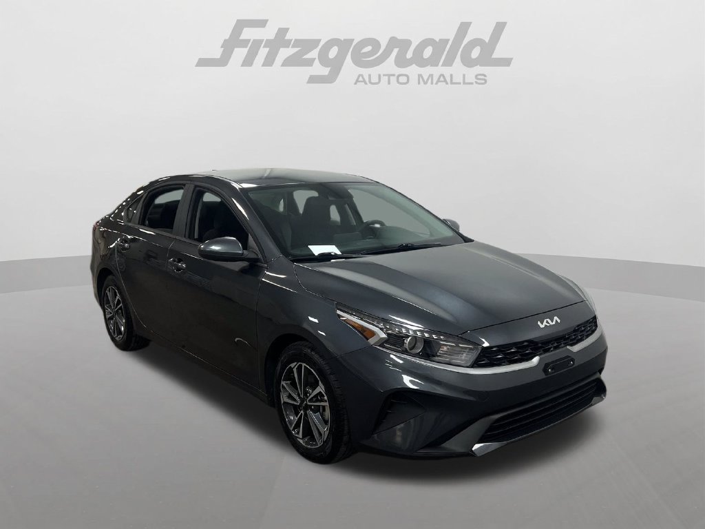 Used 2024 Kia Forte LXS FWD image 8