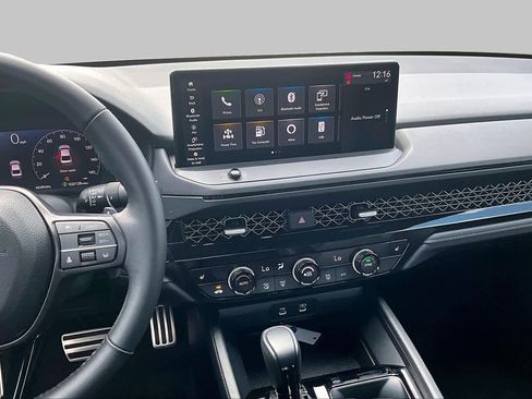 Used 2024 Honda Accord Sport image 6