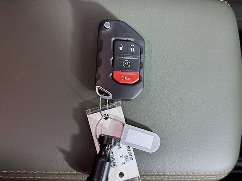 New 2026 Jeep Gladiator Mojave image 20