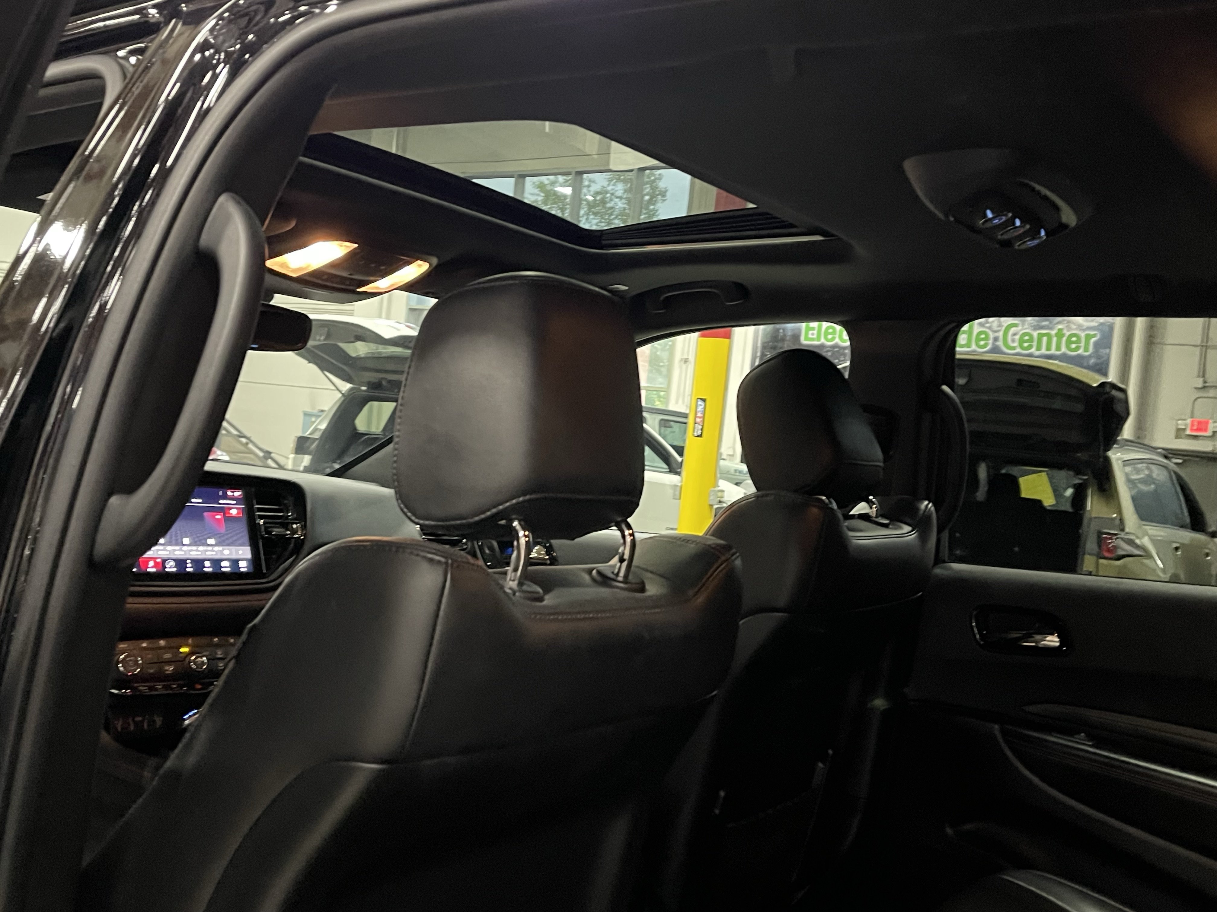 Certified 2025 Dodge Durango GT AWD/4WD image 16