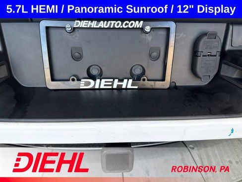 Used 2021 RAM 1500 Laramie w/ Sport Appearance Package AWD/4WD image 10