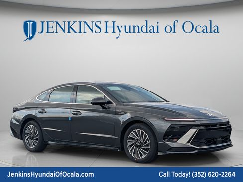 New 2026 Hyundai Sonata Limited FWD image 1