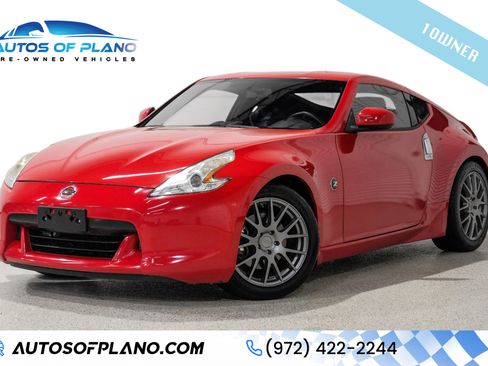 Used 2011 Nissan 370Z Coupe image 1