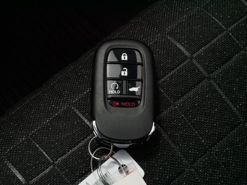 Used 2026 Honda HR-V Sport image 32