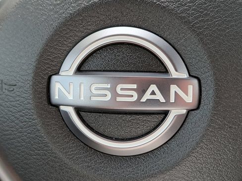 Used 2025 Nissan Altima 2.5 SV FWD image 46