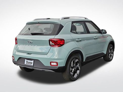 Used 2026 Hyundai Venue SEL FWD image 3