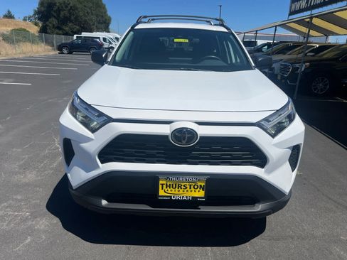 Certified 2025 Toyota RAV4 LE AWD/4WD image 4