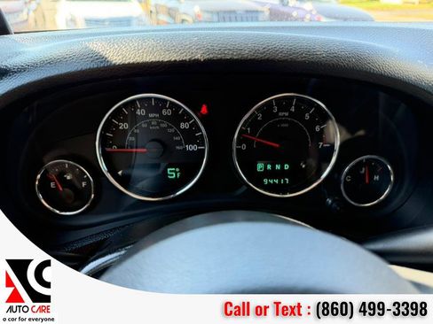 Used 2013 Jeep Wrangler Unlimited Sahara w/ Connectivity Group image 20